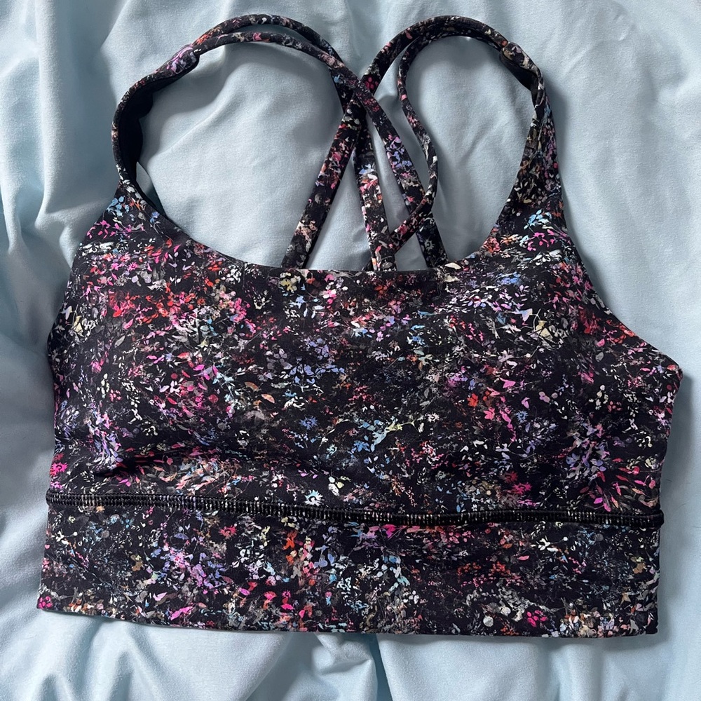 Lululemon sports bra